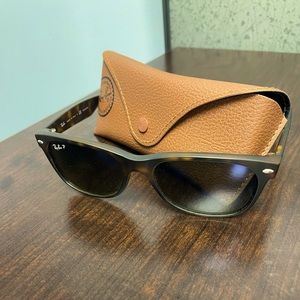 Polarized Ray Ban Wayfarer Matte Tortoise